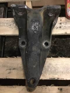 Peterbilt 387 Cab Mount