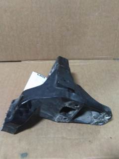 Peterbilt 579 Left Cab Mount