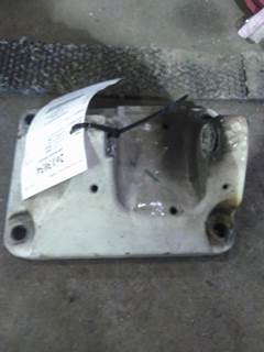 Peterbilt 579 Left Cab Mount