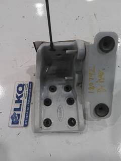 Peterbilt 579 Left Cab Mount