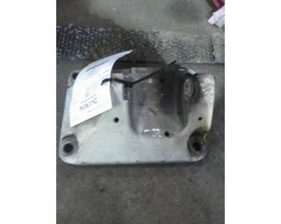 Peterbilt 579 Left Cab Mount