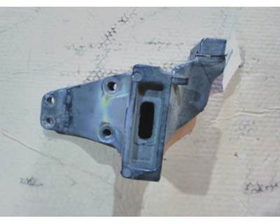 Peterbilt 579 Right Cab Mount