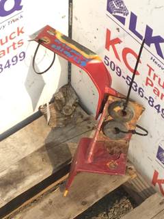 Western Star 4964FX Cab Mount