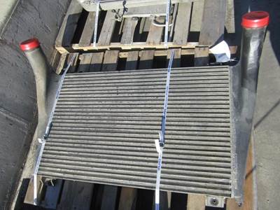 Kenworth T2000 Charge Air Cooler (ATAAC)