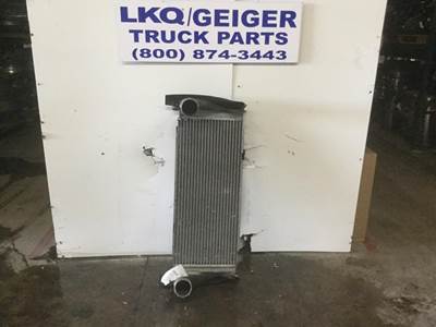 Peterbilt 335 Charge Air Cooler (ATAAC)