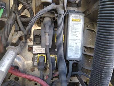 Freightliner Cascadia 125 Chassis Control Module