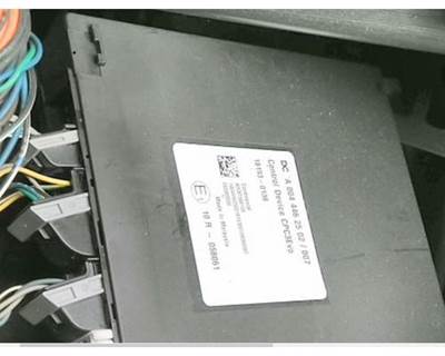 Freightliner Cascadia 126 Right Chassis Control Module