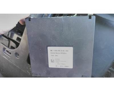 Freightliner Cascadia 126 Right Chassis Control Module