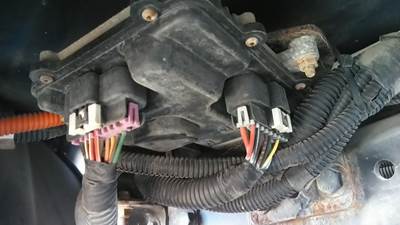 Freightliner M2 106 Left Chassis Control Module