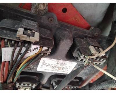 Freightliner M2 106 Left Chassis Control Module