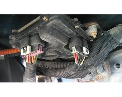 Freightliner M2 106 Left Chassis Control Module