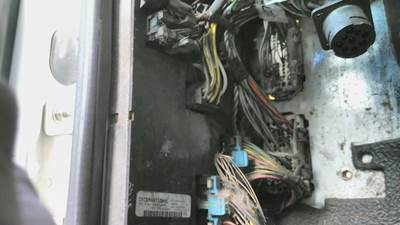 International 4300 Left Chassis Control Module