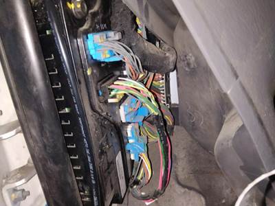 International LT Chassis Control Module