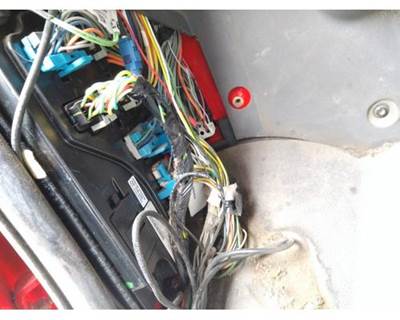 International LT Left Chassis Control Module