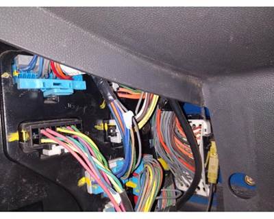 International LT Left Chassis Control Module