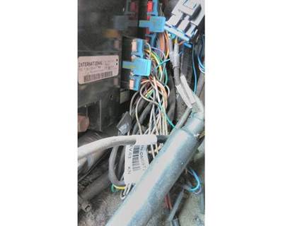 International ProStar Left Chassis Control Module for a International PROSTAR 122