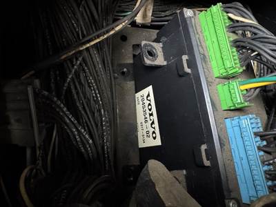 Volvo VNL Chassis Control Module