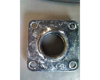 Kenworth T680 Coolant Tube