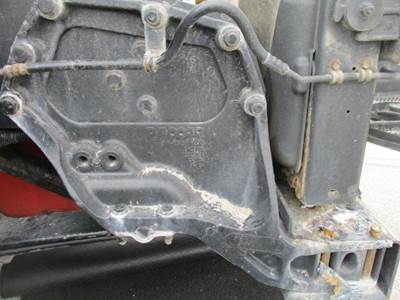 Kenworth T700 Right Coolant Tube