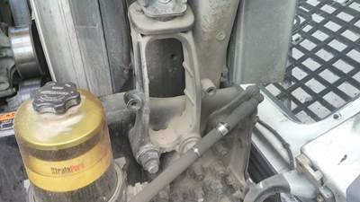 Volvo VNL Right Coolant Tube