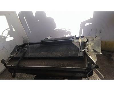 Ford F-550 Cooling Assembly for a Ford F550SD (SUPER DUTY)