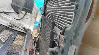 Ford F-650 Cooling Assembly for a Ford F650SD (SUPER DUTY)