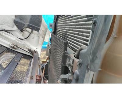 Ford F-650 Cooling Assembly for a Ford F650SD (SUPER DUTY)