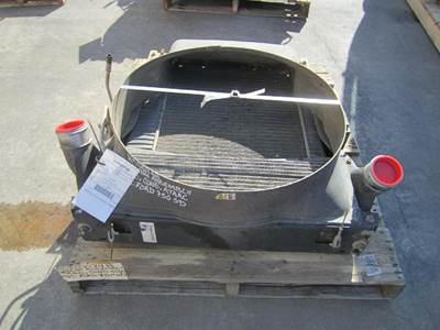 Ford F-750 Cooling Assembly for a Ford F750SD (SUPER DUTY)