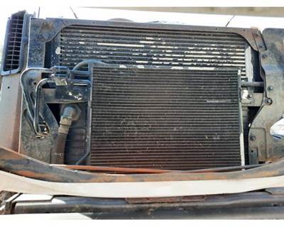 Ford F-750 Cooling Assembly for a Ford F750SD (SUPER DUTY)