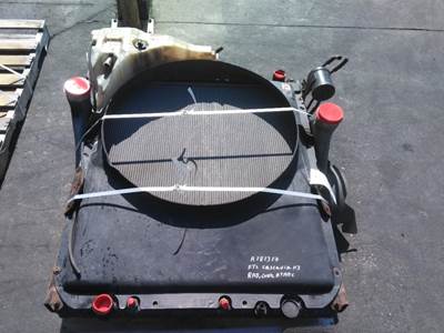 Freightliner Cascadia 113 Cooling Assembly
