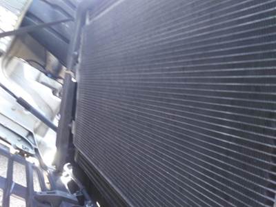 Freightliner Cascadia 113 Cooling Assembly for a Freightliner CASCADIA 113 2018UP