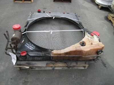 Freightliner Cascadia 125 Cooling Assembly
