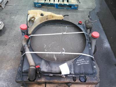 Freightliner Cooling Assembly for a Freightliner CASCADIA 113