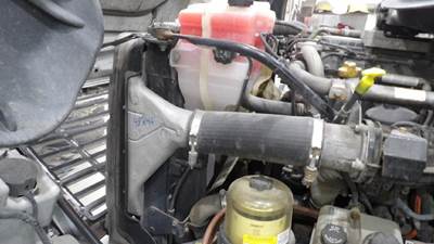 Freightliner Cascadia 125 Cooling Assembly for a Freightliner CASCADIA 125 2018UP