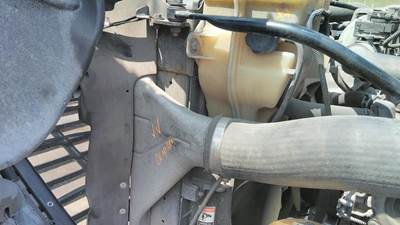 Freightliner Cascadia 125 Cooling Assembly