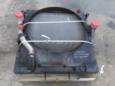 Freightliner Cascadia 125 Cooling Assembly for a Freightliner CASCADIA 125 2018UP