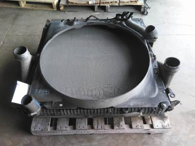 Freightliner Cascadia 125 Cooling Assembly