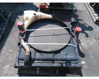 Freightliner Cascadia 125 Cooling Assembly