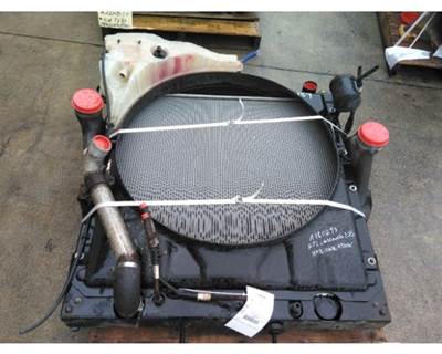 Freightliner Cascadia 125 Cooling Assembly
