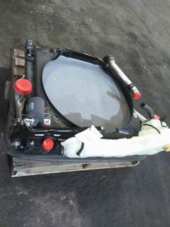 Freightliner Cascadia 126 Cooling Assembly