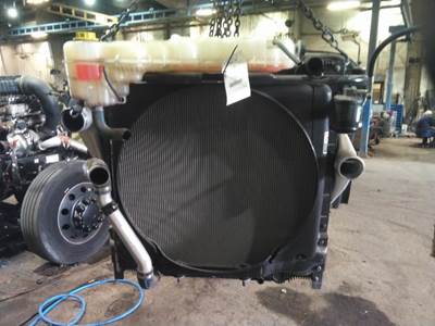 Freightliner Cascadia 126 Cooling Assembly