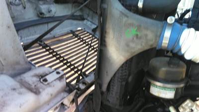 Freightliner Century Class 112 Cooling Assembly for a Freightliner CENTURY 112