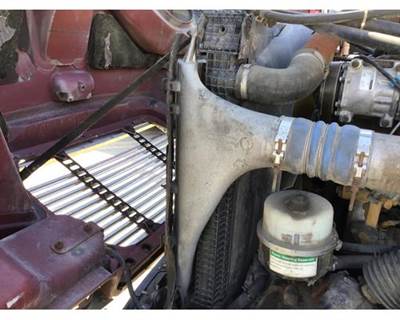 Freightliner Century Class 112 Cooling Assembly for a Freightliner CENTURY 112