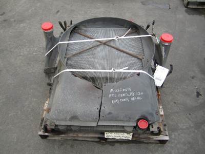 Freightliner Century Class 120 Cooling Assembly for a Freightliner CENTURY 120