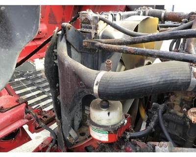 Freightliner Century Class 120 Cooling Assembly for a Freightliner CENTURY 120