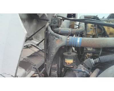 Freightliner Century Class 120 Cooling Assembly for a Freightliner CENTURY 120