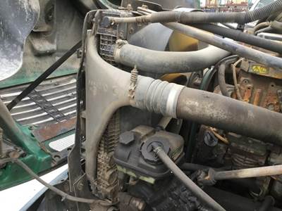 Freightliner Columbia 112 Cooling Assembly