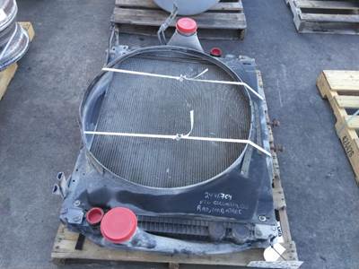 Freightliner Columbia 120 Cooling Assembly