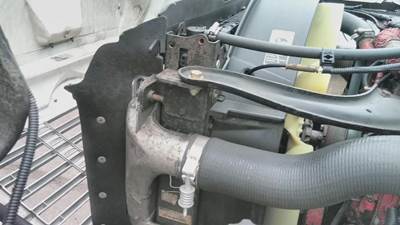 Freightliner M2 106 Cooling Assembly