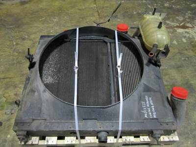 International 8600 Cooling Assembly
